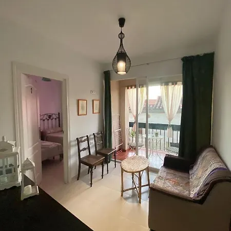 Hnas Corral Альмоарин